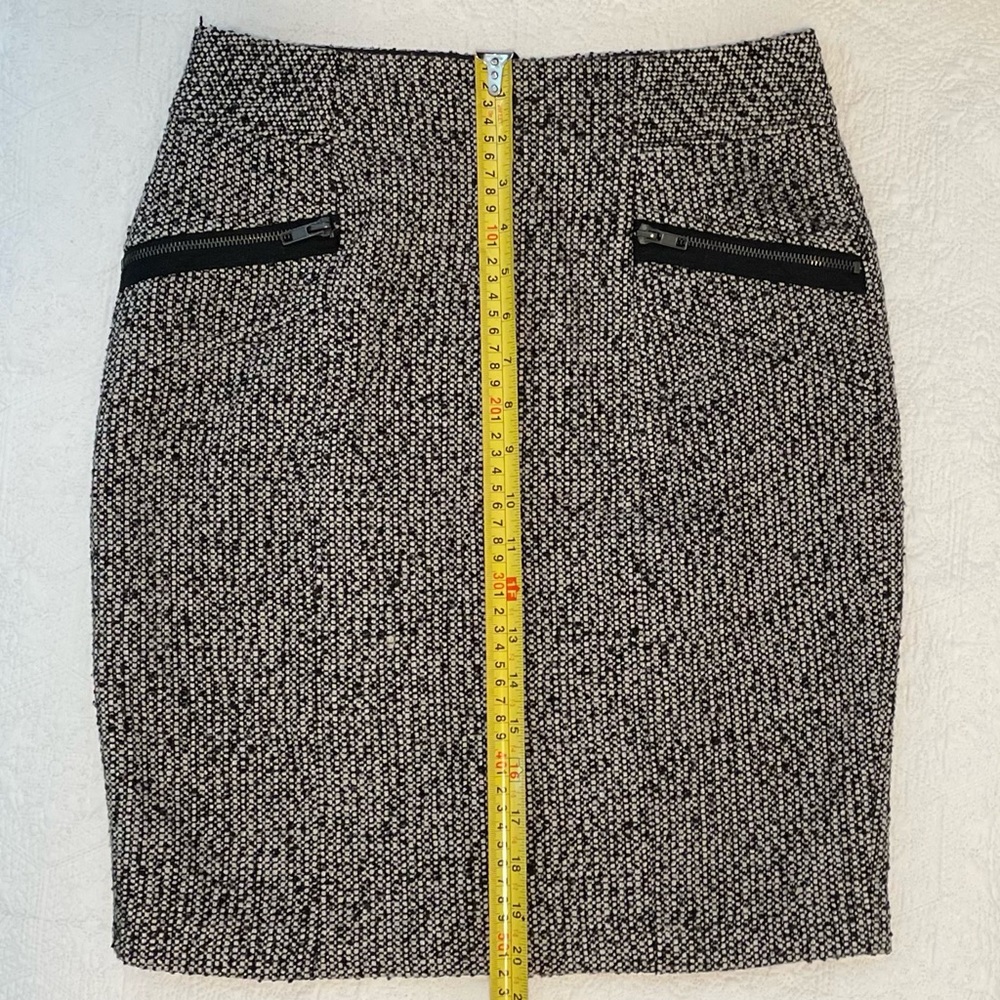 Forever 21 Tweed Lined Pencil Skirt - Picture 6 of 6